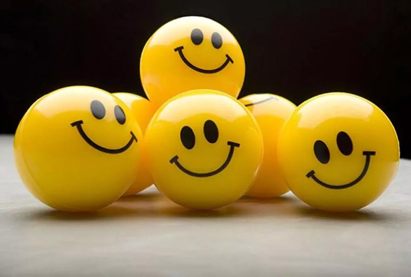 Sociedad-EmojitFelicidad