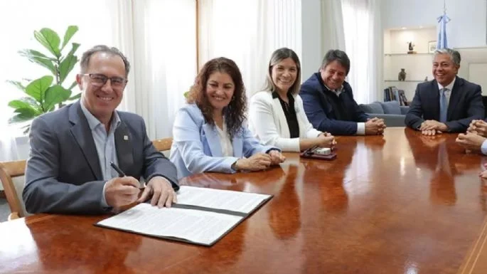 f685x385-200305_237998_5050