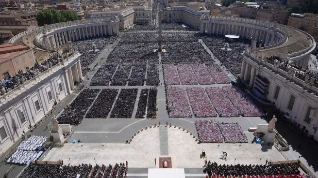 funeral-papa-franciscojpg