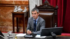 multimedia.normal.abcf2ad2ae98c45f.bWFydGluIG1lbmVtX25vcm1hbC53ZWJw