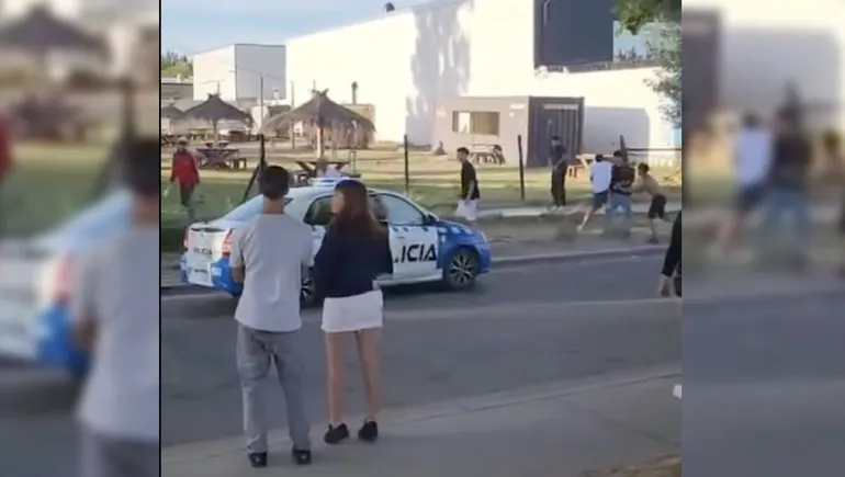 pelea-un-boliche-plottierjpg