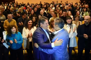 Ag-Nqn-Acuerdo-Politico-entre-Gaido-Y-Rolo-Figueroa-Ceci-Maletti-DSC_3094