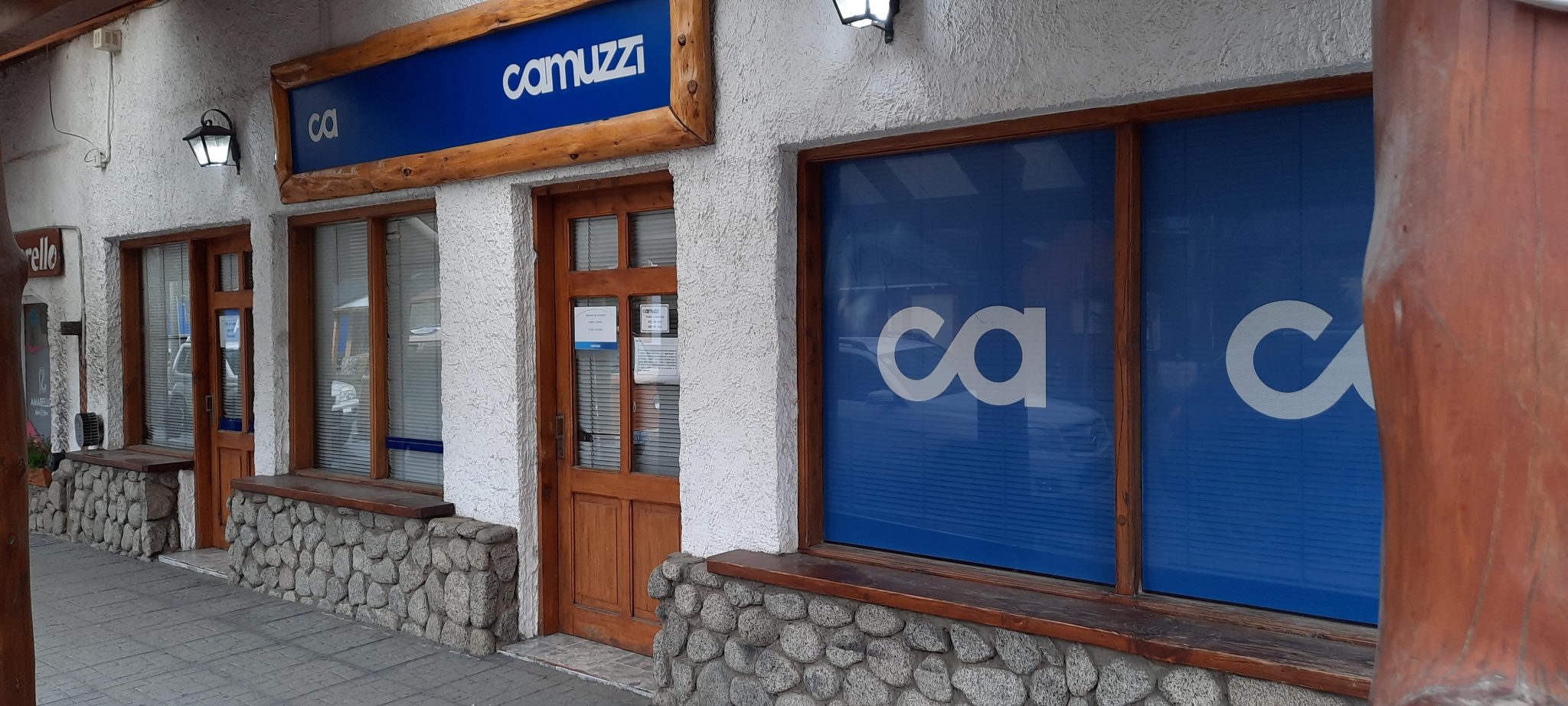 camuzzi-villa-22-20221029_182513-2048x922