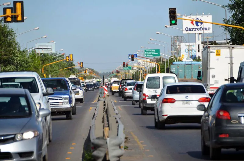 multimedia.normal.a4347685d0446125.TXVsdGl0cm9jaGEtTmV1cXXDqW5fbm9ybWFsLndlYnA=