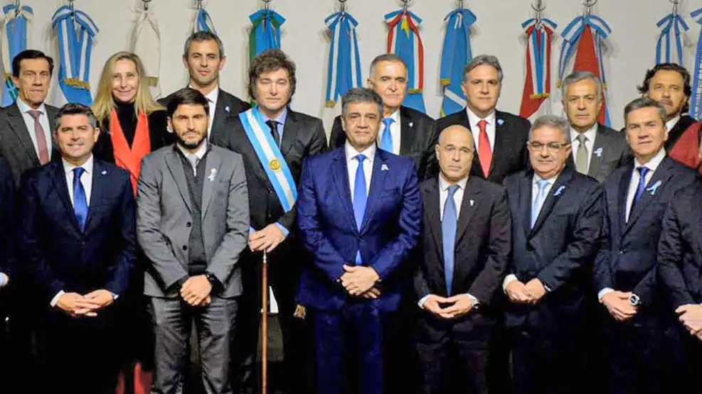 030825mileigobernadorespactomayoafpg-2073319