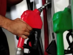 combustibles-estaciones-surtidoresjpg