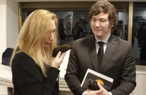 javier-milei-y-su-hermana-karina-anunciaron-el-nombre-la-ganadora-del-sorteo-mayo-twitter