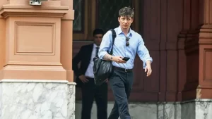 santiago-caputo-2037501