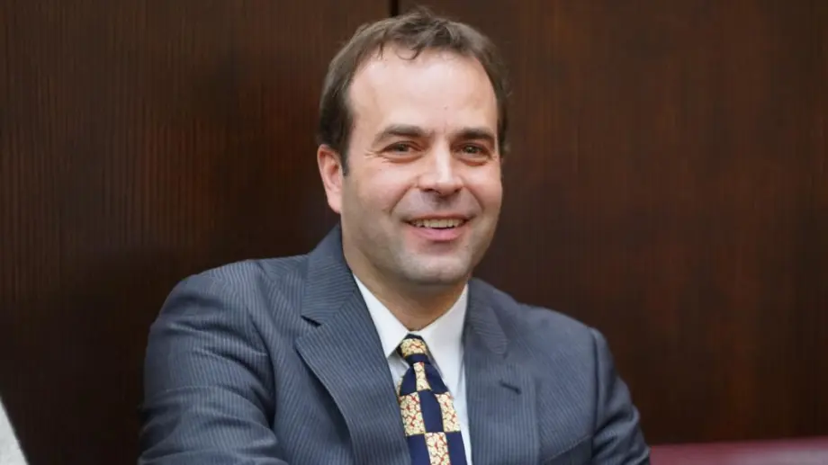 Edgardo-Della-Gaspera-asumio-en-lugar-de-Luis-Sapag1