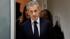 nicolas-sarkozy-fue-condenado-a-cinco-anos-de-carcel-por-un-pacto-con-gadafi-foto-reutersstephanie-lecocq-3ADOQQ5KRRHRTKTTSFKIFI6CPA