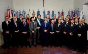javier_milei_en_el_encuentro_con_gobernadores_por_el_pacto_de_mayo.png_1351230197