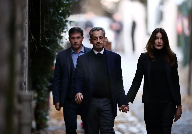 sarkozy1-R9tmmYE4fAjQXyMoEjQzvpJ-1200x840@diario_abc