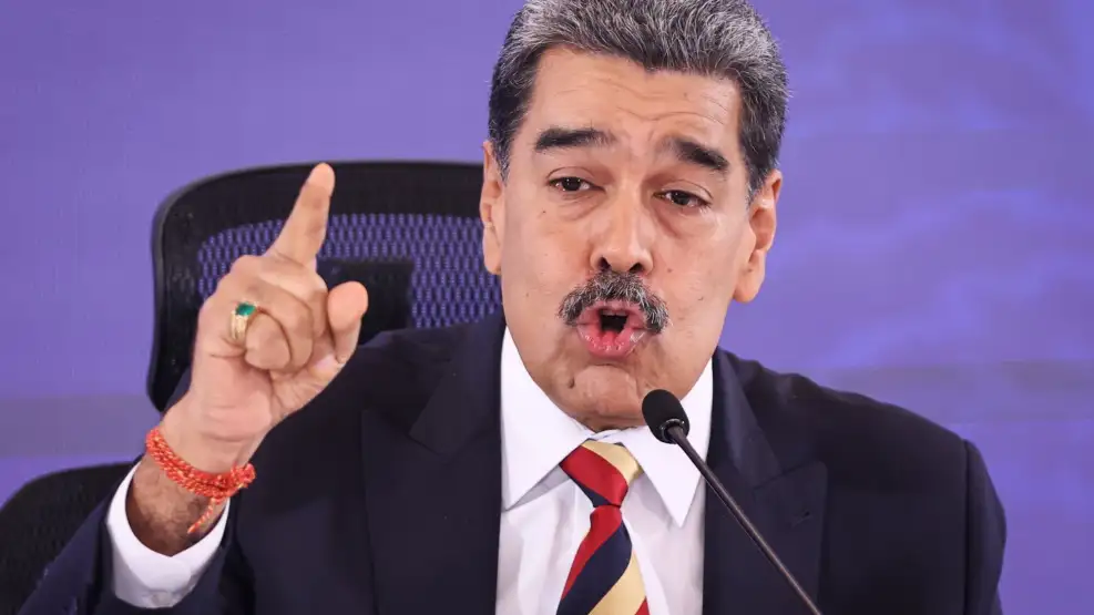 BC-dos-aviones-venezolanos-sobrevuelan-buque-de-eeuu-en-el-caribe-en-aumento-de-tensiones-10