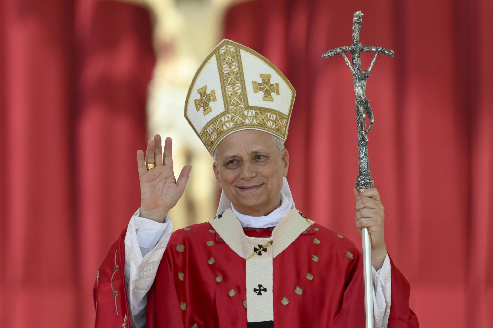 Pope Leo XIV leads Pentecost Mass, Regina Caeli prayer