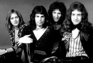 queen-cusica-plus