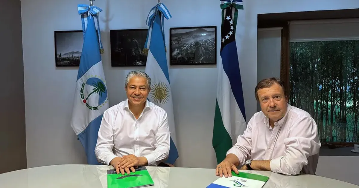 rolando-figueroa-y-alberto-weretilneckjpg