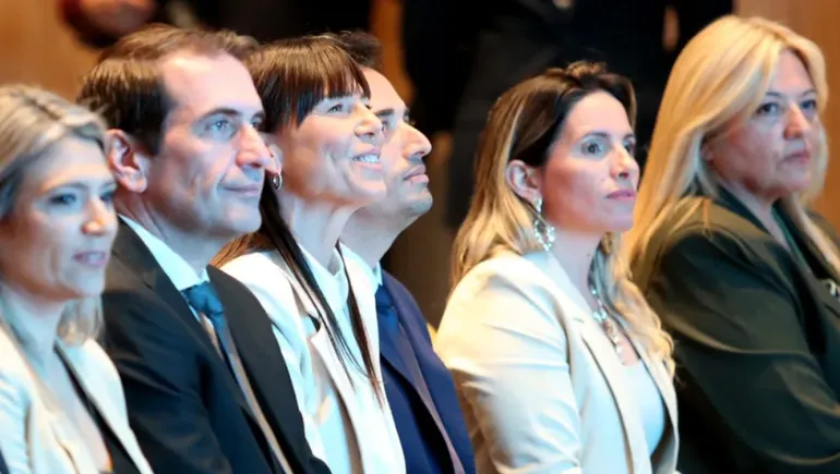 proclama-diputados-y-senadores-1