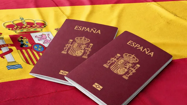 pasaporte-espana-inmigrante