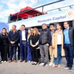 Neuquen-Gaido-Figueroa-prensentan-colectivos-turisticos-electricos-foto-mati-subat-15 (1)