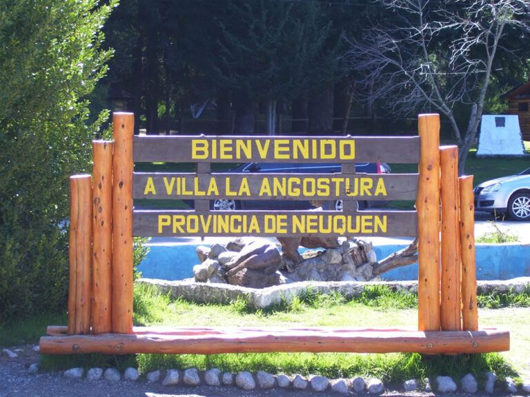 VILLA-DE-LA-ANGOSTURA