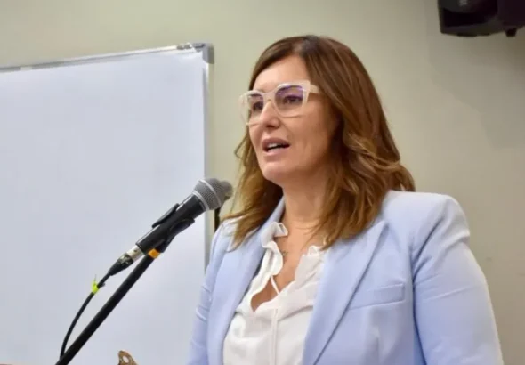 Malena-Resa-habla-como-intendenta