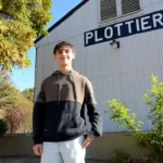 santino-se-va-estudiar-la-india-2