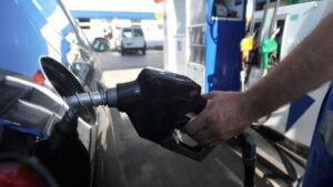 surtidor-de-combustible-2209043