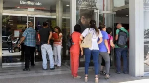 bancos-fila-cajeros1jpg