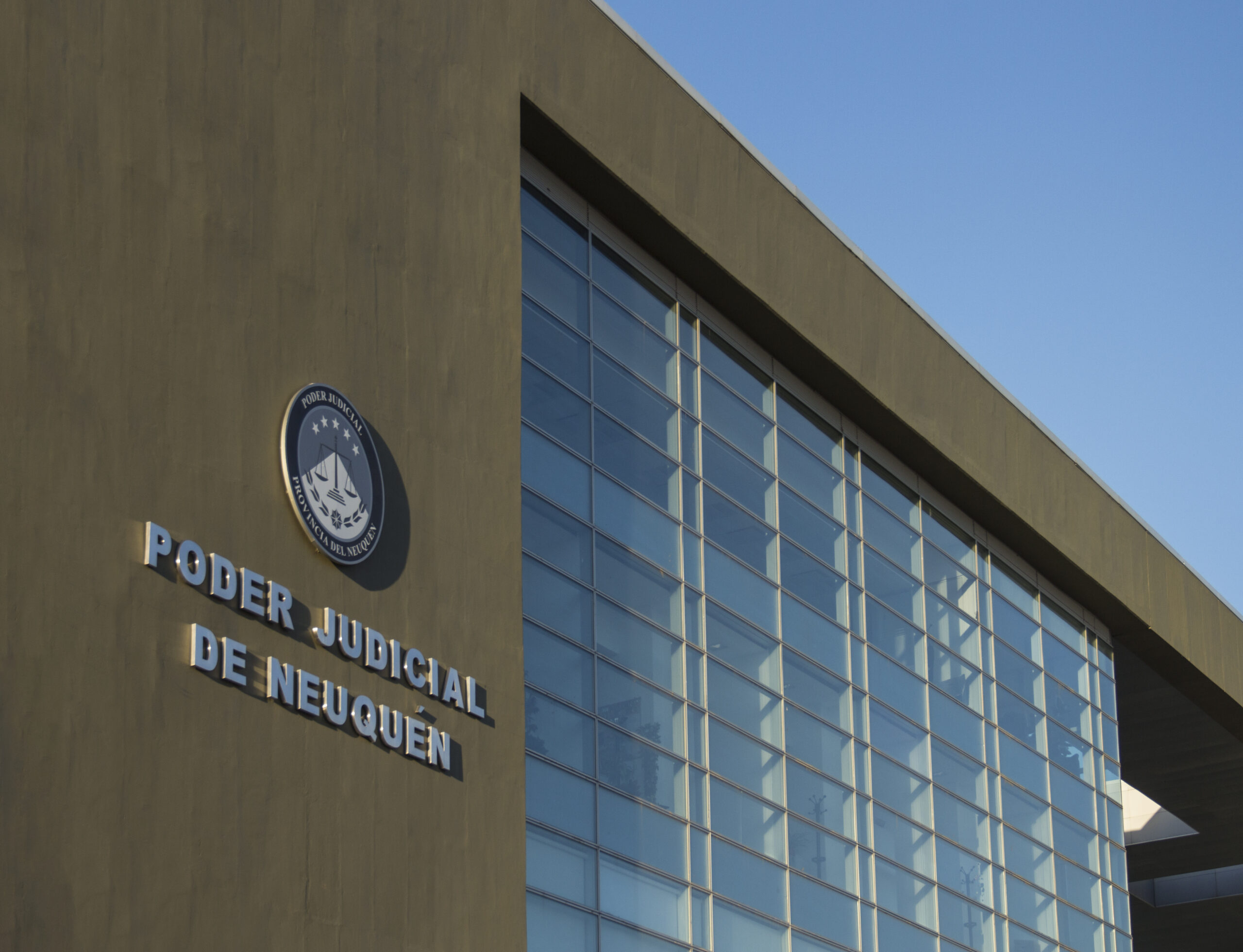 cartel-ciudad-judicial-scaled