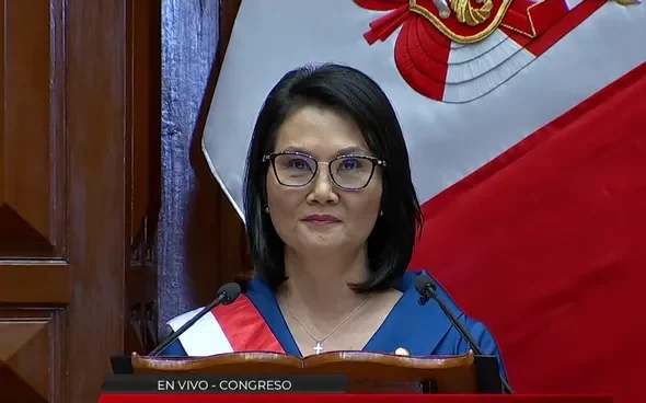 keiko-fujimori-asumio-la-presidencia-del-peru