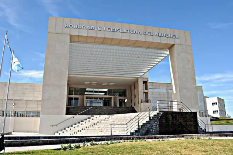 md