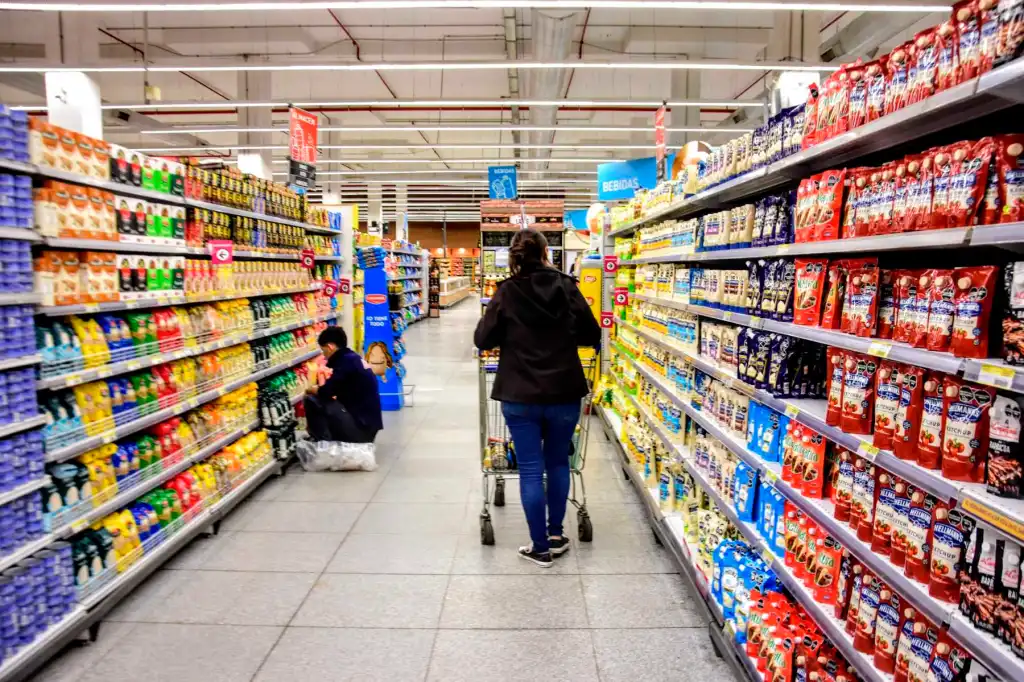 neuquen-consumo-supermercados-3-foto-ceci-maletti
